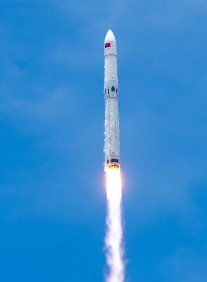 火箭升空。